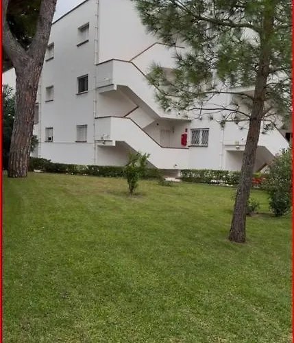 Edificio Lirios Politur 公寓 *